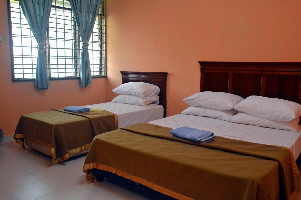 Homestay Kota Bharu, Telipot Екстер'єр фото