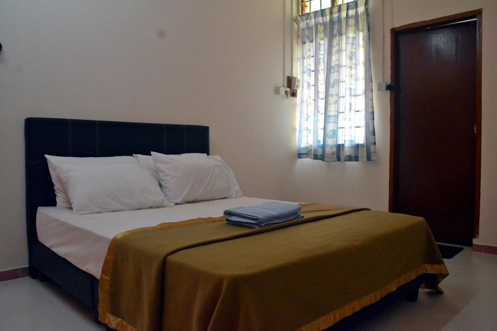 Homestay Kota Bharu, Telipot Екстер'єр фото
